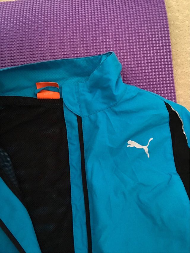 chaqueta Puma azul deportiva