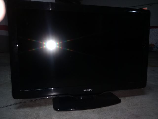 Televisor Philips 37"