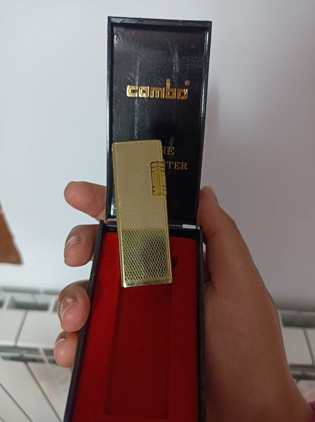 Encendedor Combo butano dorado