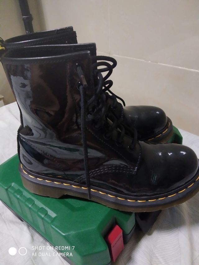 Botas Dr. Martens charol negras 38