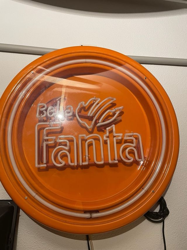 Etichetta luminosa Fanta