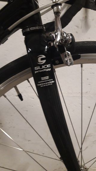 Cannondale R500 - Bicicleta Carretera
