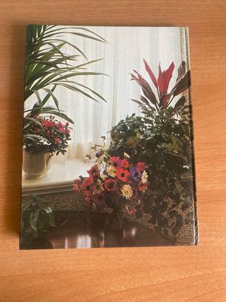 Libro flores y plantas en casa