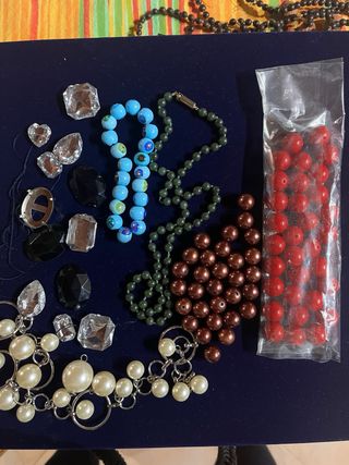 Perle, strass & minuteria bigiotteria reworking