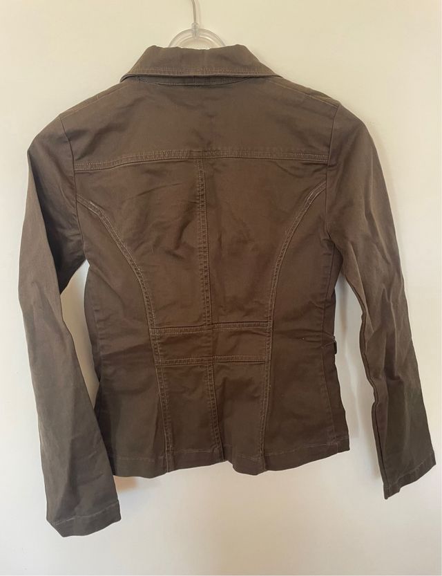 Chaqueta marrón