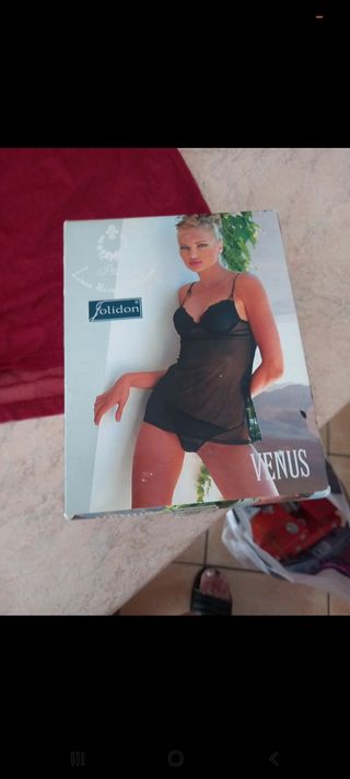 Completino intimo Borgogna