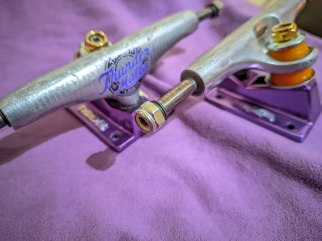 Thunder skate trucks 145 Titanium TKP