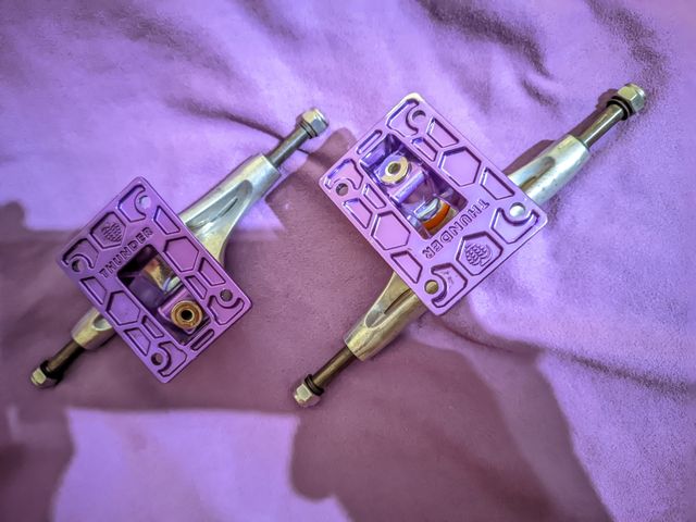 Thunder skate trucks 145 Titanium TKP