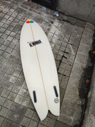 Tabla de surf Fish Beard 5'8" short board