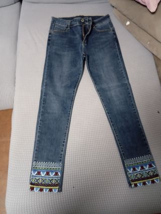 Vaqueros bordados -talla única