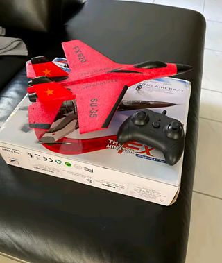 Avión, Caza Teledirigido Su-35