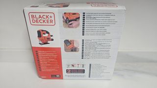 Sierra calar Black+Decker 400w NUEVA