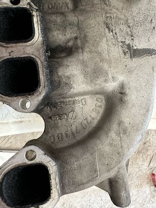 Colector Admision 130/150/160 VAG