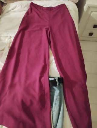 Pantalón amplio morado