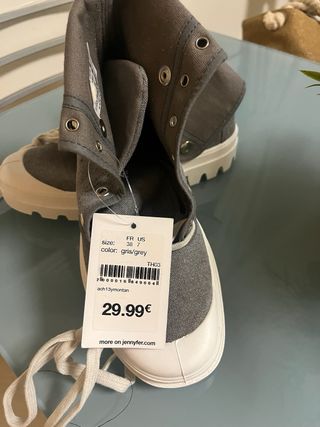 Botines grises talla 38. quedan puestos monisimos