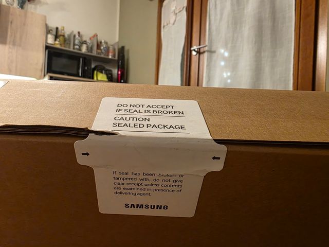 Samsung Galaxy Book4 NP750XGJ-KG5IT  imballato