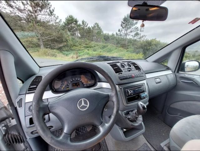 Mercedes-Benz Viano 2004