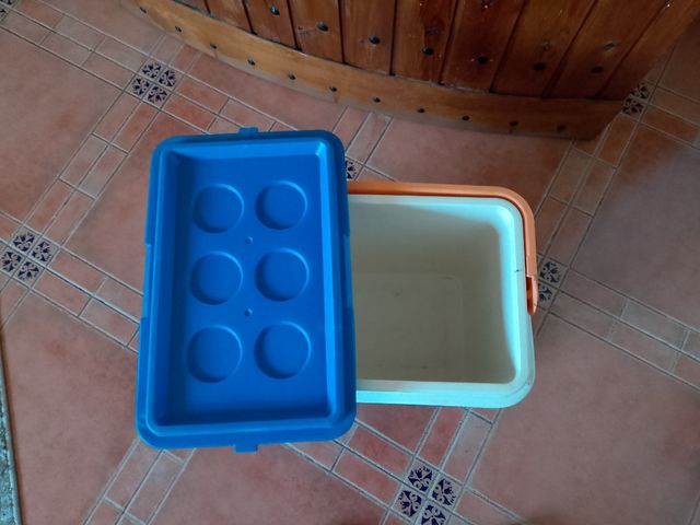 Nevera portátil azul grande