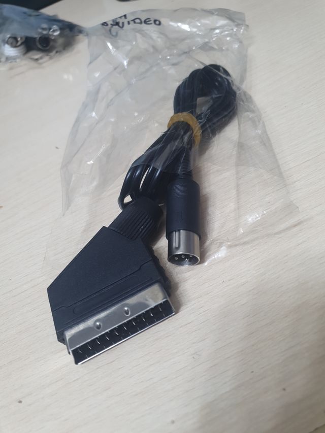 Cable S-Video Commodore 64