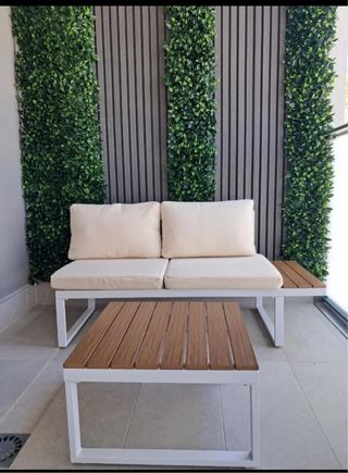 Conjunto terraza a estrenar (mesa y sofá)