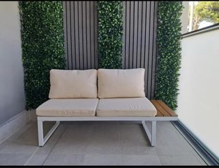 Conjunto terraza a estrenar (mesa y sofá)