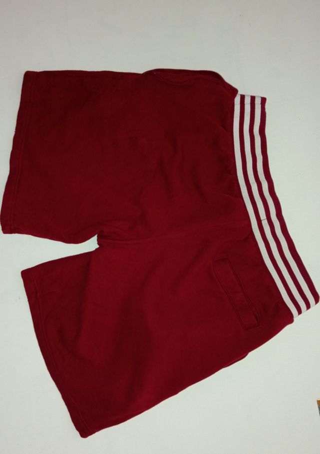Adidas - Pantalones joggers cortos burdeos, M
