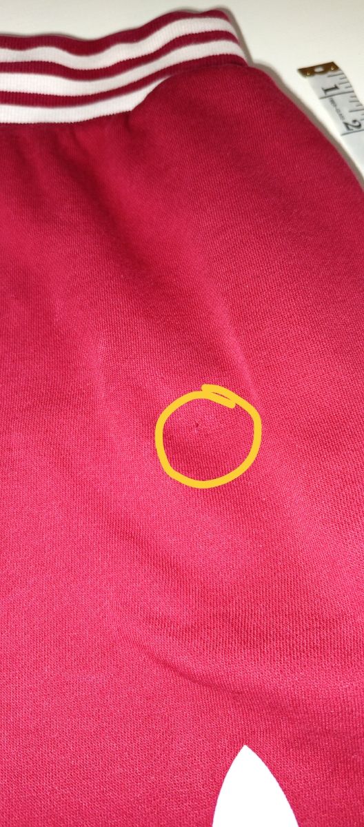 Adidas - Pantalones joggers cortos burdeos, M