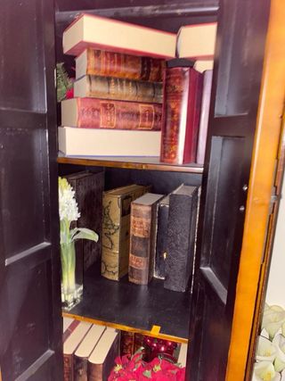 Armadio cinese antico