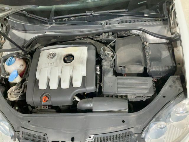 Volkswagen Jetta Advance 2.0TDI 140CV 2009
