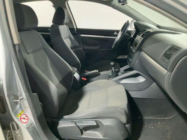 Volkswagen Jetta Advance 2.0TDI 140CV 2009