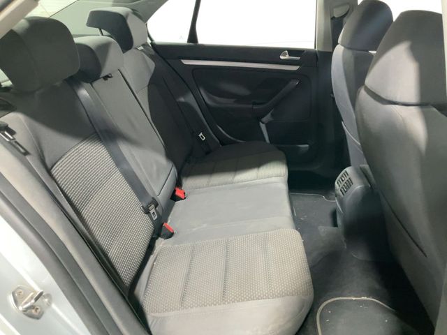 Volkswagen Jetta Advance 2.0TDI 140CV 2009