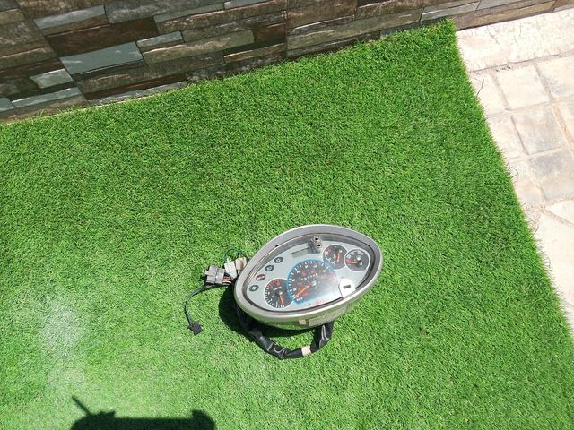 Cuentakilómetros Kimco Grand Dink 125