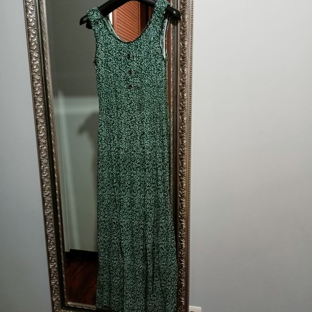 Vestido largo verde estampado