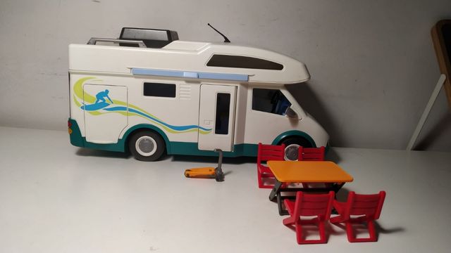 Autocaravana familiar Playmobil
