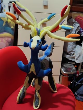 Peluche Xerneas Pokémon