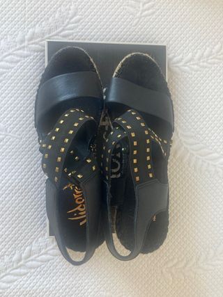 Cuñas esparto negras doradas 37 piel y elastico 