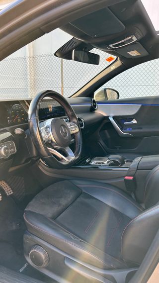 Mercedes Clase A 180d TECHO SOLAR