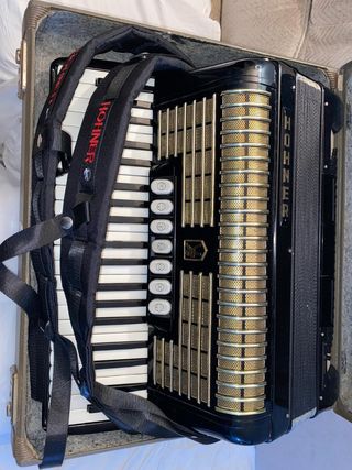 Acordeón Hohner Verdi III 120 bajos
