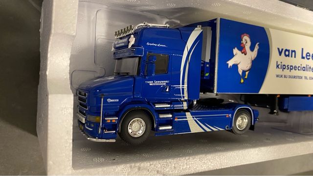 Wsi 1/50 Leeuwen Scania T6