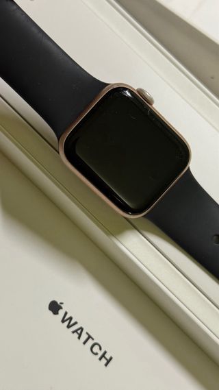 Apple Watch Serie 5 - Oro Rosa 40mm