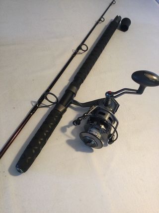Caña y carrete pesca