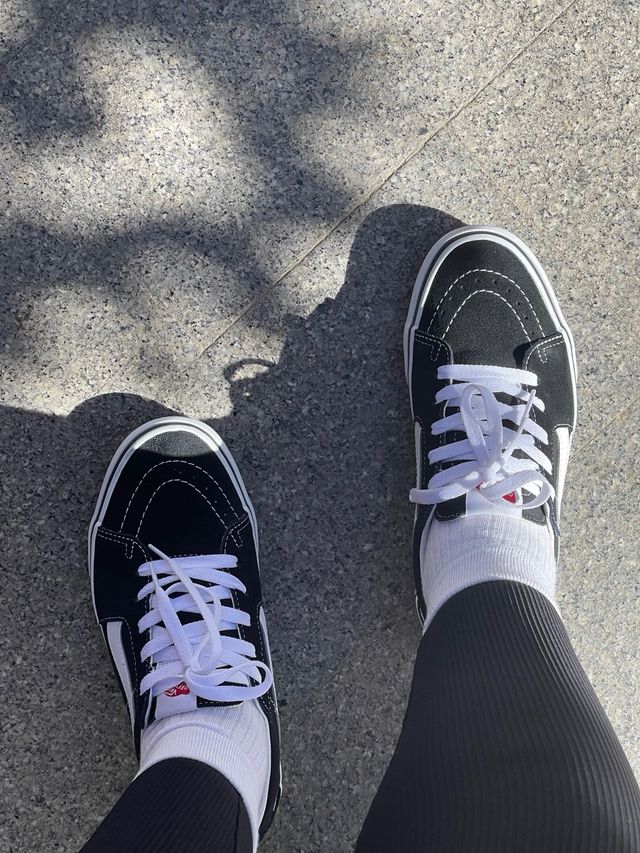 Vans Sk8-Low - Tenis negros y blancos talla 38.5