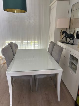 Mesa comedor blanca extensible a 150 cm