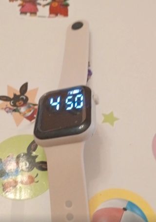 Orologio digitale bianco donna