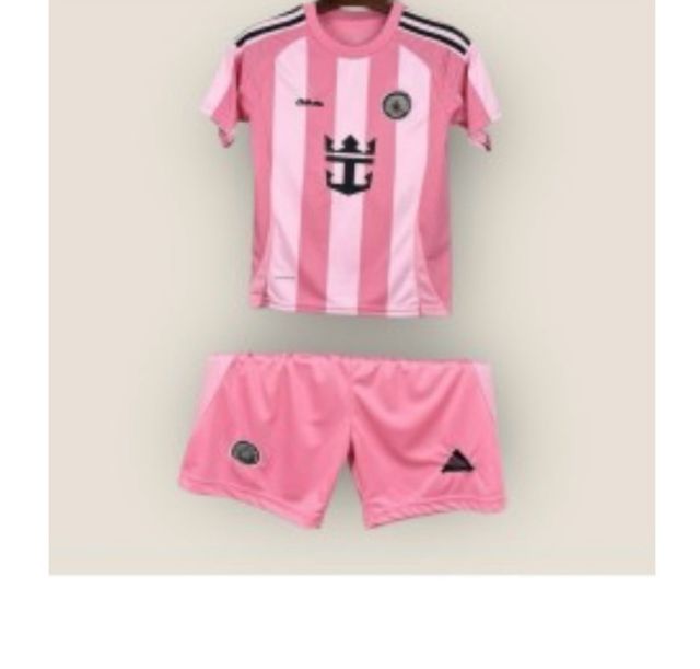 Camisetas rosas futbol