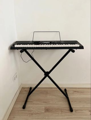 Piano Casio + Soporte