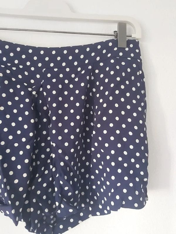 Shorts Zara lunares - azul y blanco