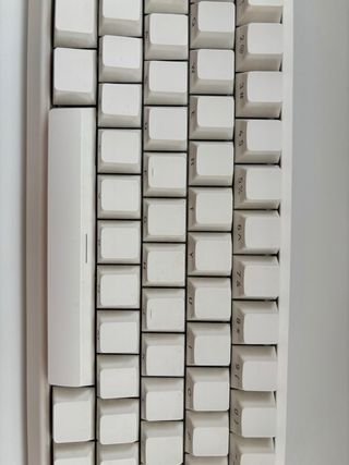 Teclado mecánico MAD 60 HE