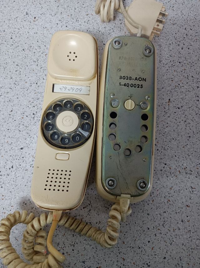 Teléfono Fijo Antiguo - Crema