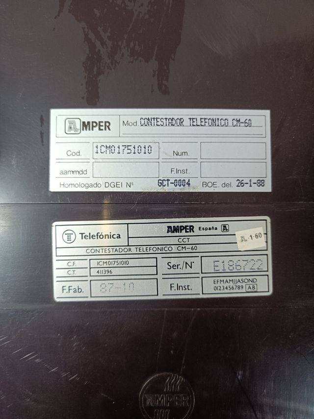 Contestador automático antiguo